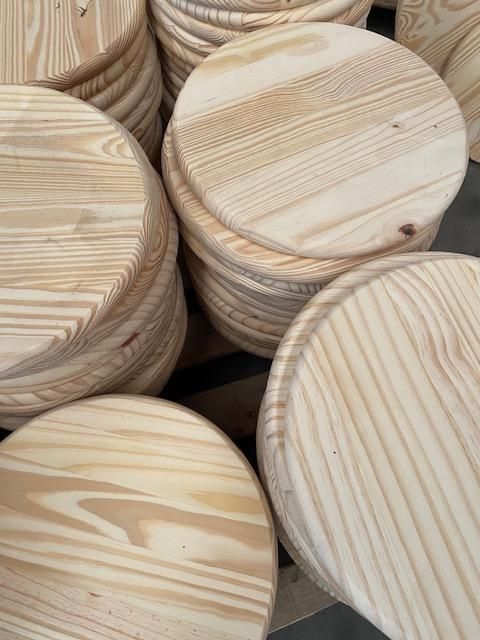 Round edge-glued solid pine panels from Brazil — Export Brazil Pine